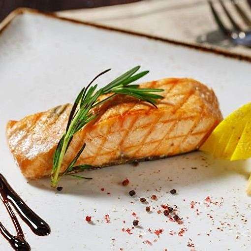 Запеченный лосось с бальзамическим маслом