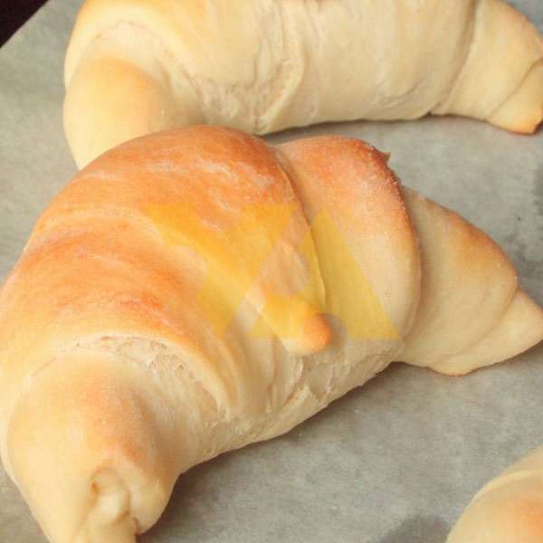 Круассаны с яблоками и горгонзолой