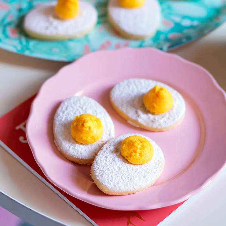 Песочное яйцо со сливочным желтком