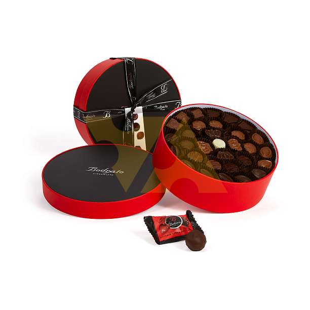 Конфеты шоколадные ассорти, 7 видов начинки и 3 вида шоколада, BODRATO CIOCCOLATO, 0,470 кг (шляпная красная карт/коробка)  Bodrato Cioccolato Италия