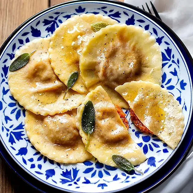 Паста фаршированная мускатной тыквой