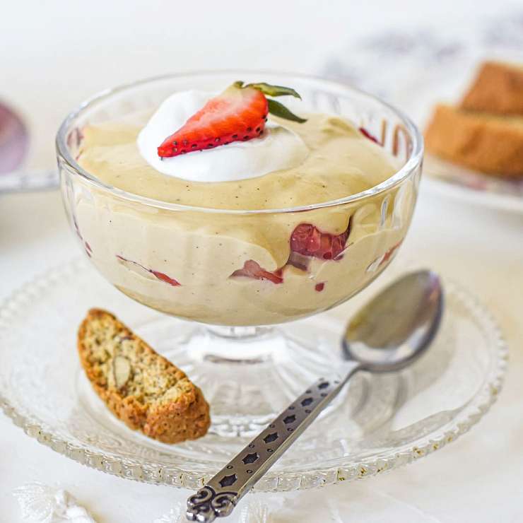 Забайоне, один из самых впечатляющих итальянских десертов 