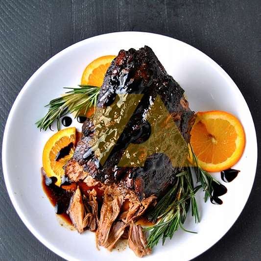 Свинина с цитрусовым мармеладом в бальзамической глазури