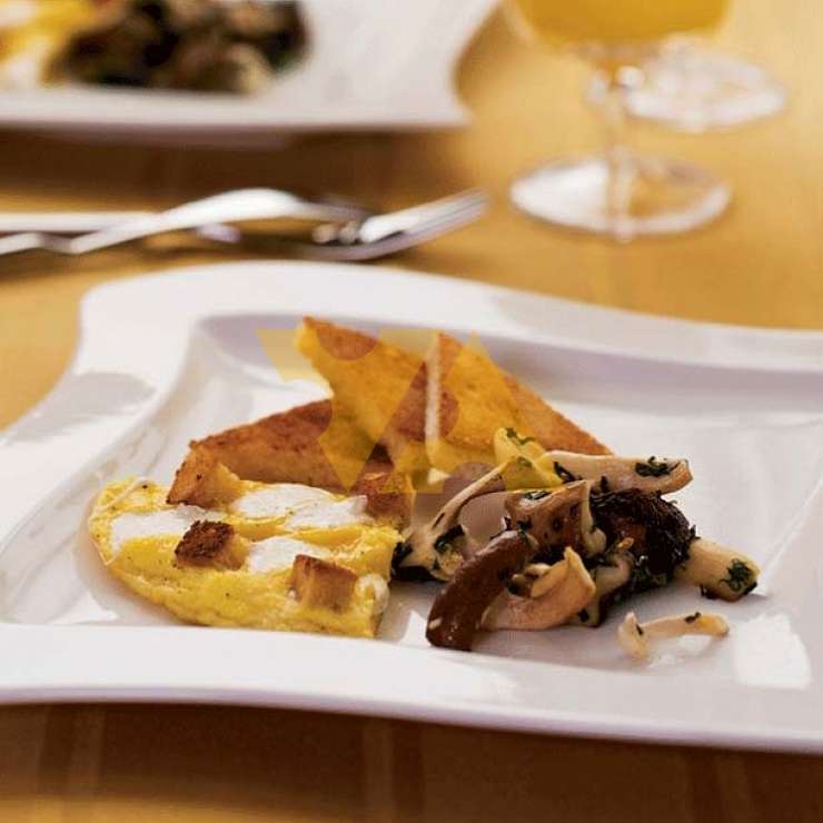 Фриттата с моцареллой и грибами