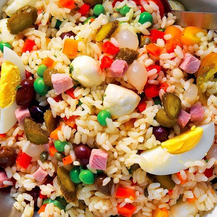 Классический рисовый салат