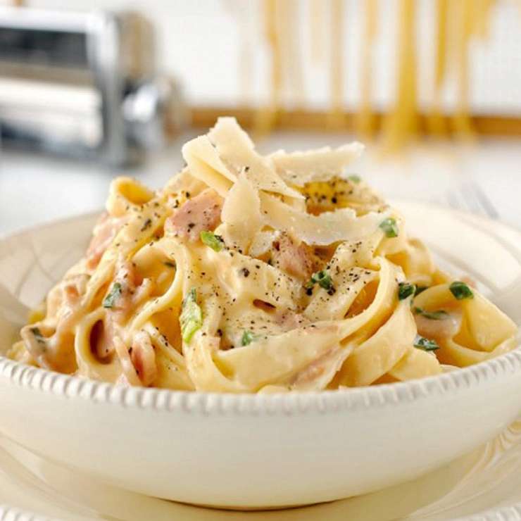 Тальятелле  с рагу из ветчины