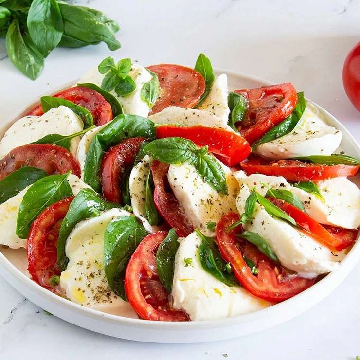 Салат Капрезе